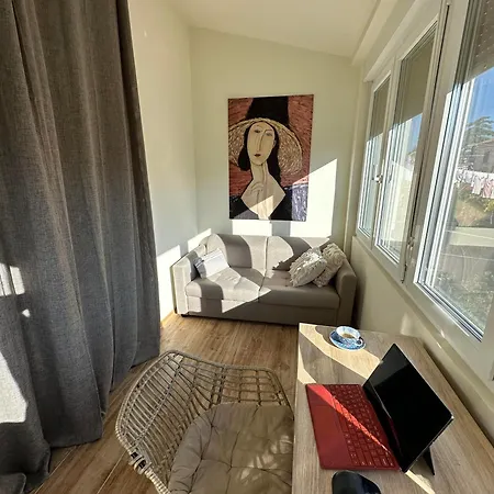 Daire Away From Apartment- Center - Longer Term Rates Available Pula