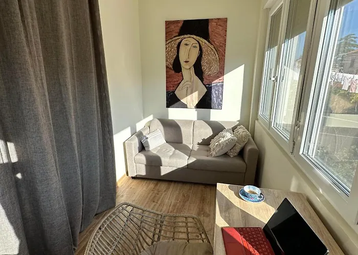 Apartmán Away From Apartment- Center - Longer Term Rates Available Pula
